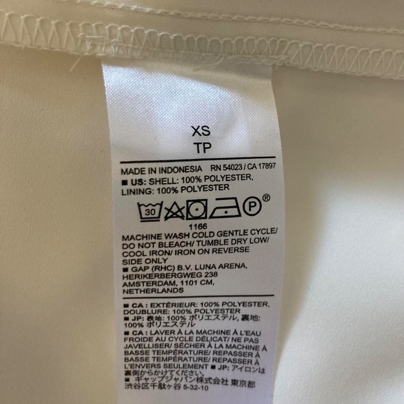 NWT Banana Republic Factory Dolman-Sleeve Blouse in Snow Day Size XS - Picture 4 of 4